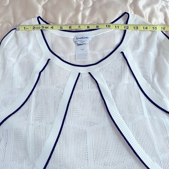 Bebe Opened Knit Poncho - Picture 9 of 14